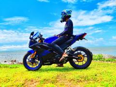 YAMAHA R15 V3